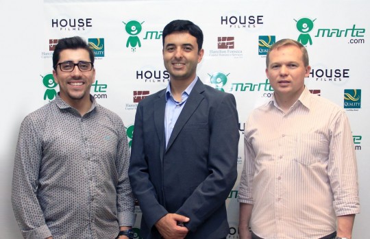 Luciano Renan da Silva, do Sebrae Paraná, Michel Vitale, sócio fundador da Agência Divulgue, Luiz Schlipake, da Associação Comercial de São José dos Pinhais. Foto: Divulgação