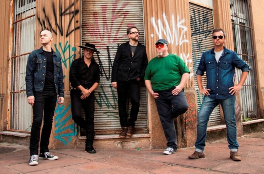 “Na sexta, dia 04 de novembro, o projeto inédito da Prime promove o encontro entre dois grandes nomes da música brasileira no palco do Teatro Positivo Grande Auditório”.