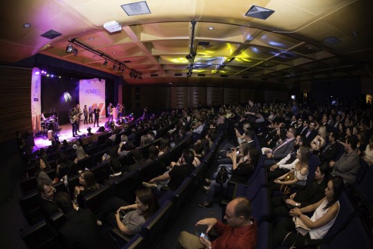 Considerado o Oscar de marketing e vendas, solenidade reuniu mais de 500 pessoas no Teatro Positivo