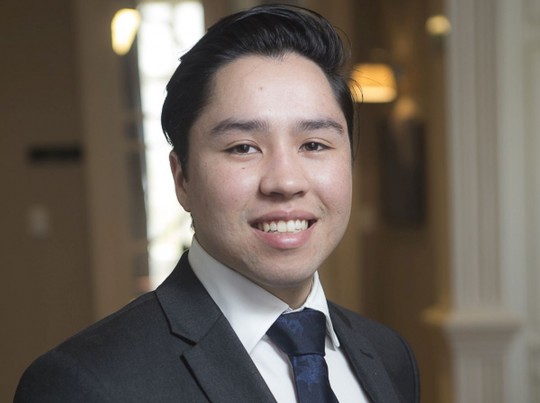 Agora advogado contratado, Fernando Suzuki participou da primeira edição do programa; inscrições para a turma de 2017 estão abertas até 30 de abril. Foto Guilherme Pupo