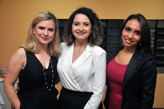Gislaine Vasconcelos, Camila Santos Osiowy e Ana Paula de Azevedo. Foto: Leticia Rochael
