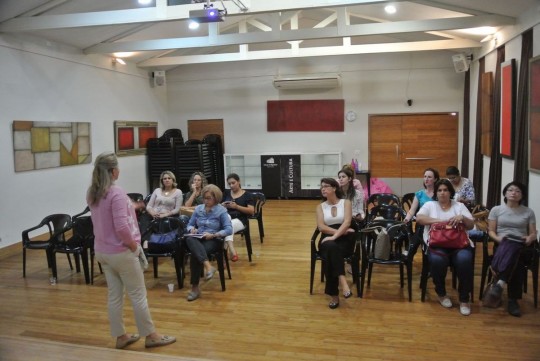 O curso contemplará uma visão de desenvolvimento do design em área como banheiros, cozinha, lavanderia, piscina, spa, sala de jogos e churrasqueira, entre outros. Foto: Divulgação