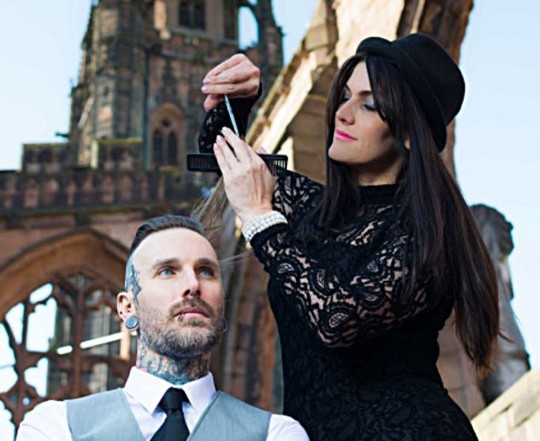 Workshop com a barber Sindi Devitte na Navalha, Beer & Co. Foto: Divulgação