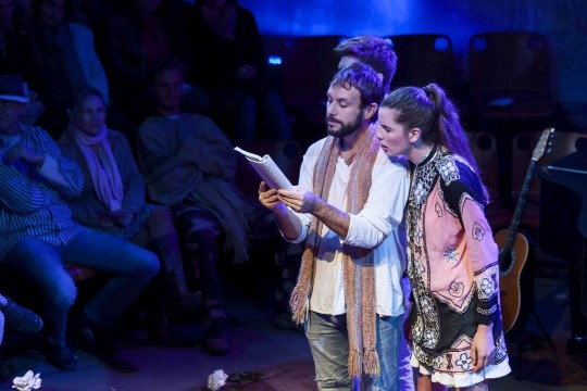 O espetáculo musical estreia curta temporada, de 5 a 16 de julho, no Teatro Novelas Curitibanas, com entrada franca