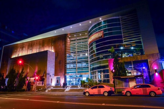 Ação do Shopping Crystal terá descontos de até 50%. A promoção será realizada em toda a última sexta-feira do mês. Foto: Priscilla Fiedler