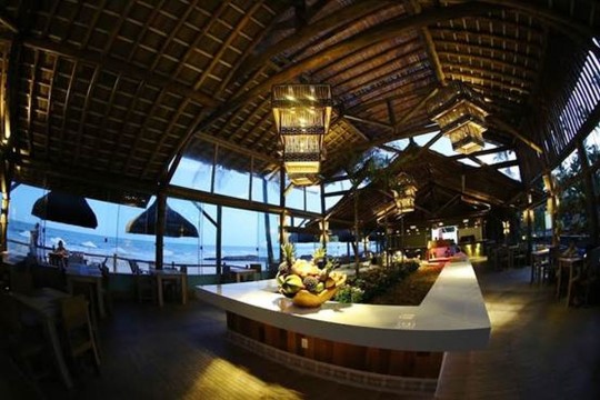 No Cana Burguer, o hóspede escolhe e monta seu próprio sanduíche