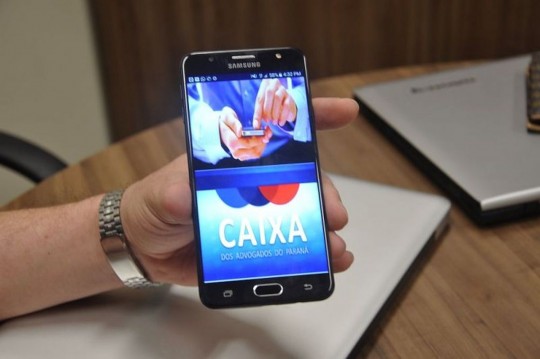 CAA-PR vai sortear seis smartphones Samsung S J7 Prime entre os primeiros 1.200 advogados que fizeram o download do aplicativo da entidade
