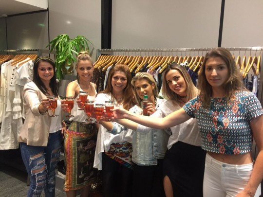 Andressa Cerci, Patricia Freitag, Zoraide Fortunato, Veruska Nunes, Renata Santos e Mayle Reichenbach. Foto: Assessoria VK