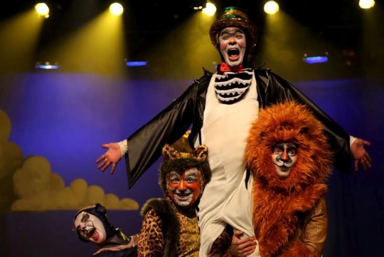 Caiçarinhas – Primeiro Festival Infantil de Paranaguá acontece de 12 a 15 de outubro, com espetáculos no Teatro Rachel Costa e apresentações gratuitas na Praça Mário Roque