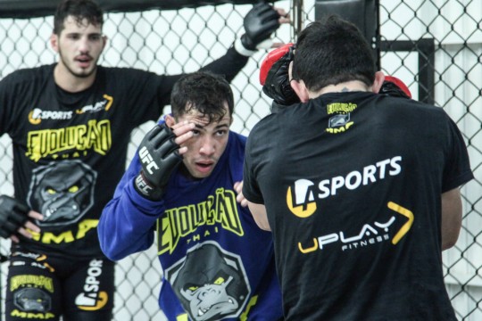 O goiano quer manter invencibilidade no UFC. Foto: Guilherme Maiorky/Colaboração.