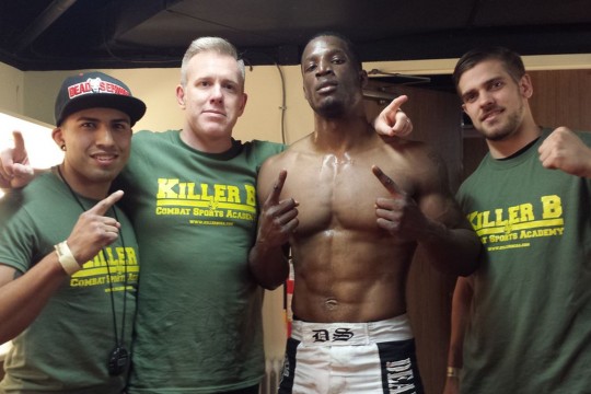 Karl Roberson estreou com vitória no UFC.