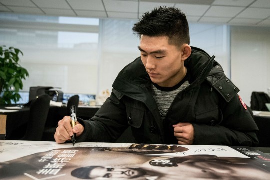 Chinês está na mira do brasileiro Felipe Sertanejo.