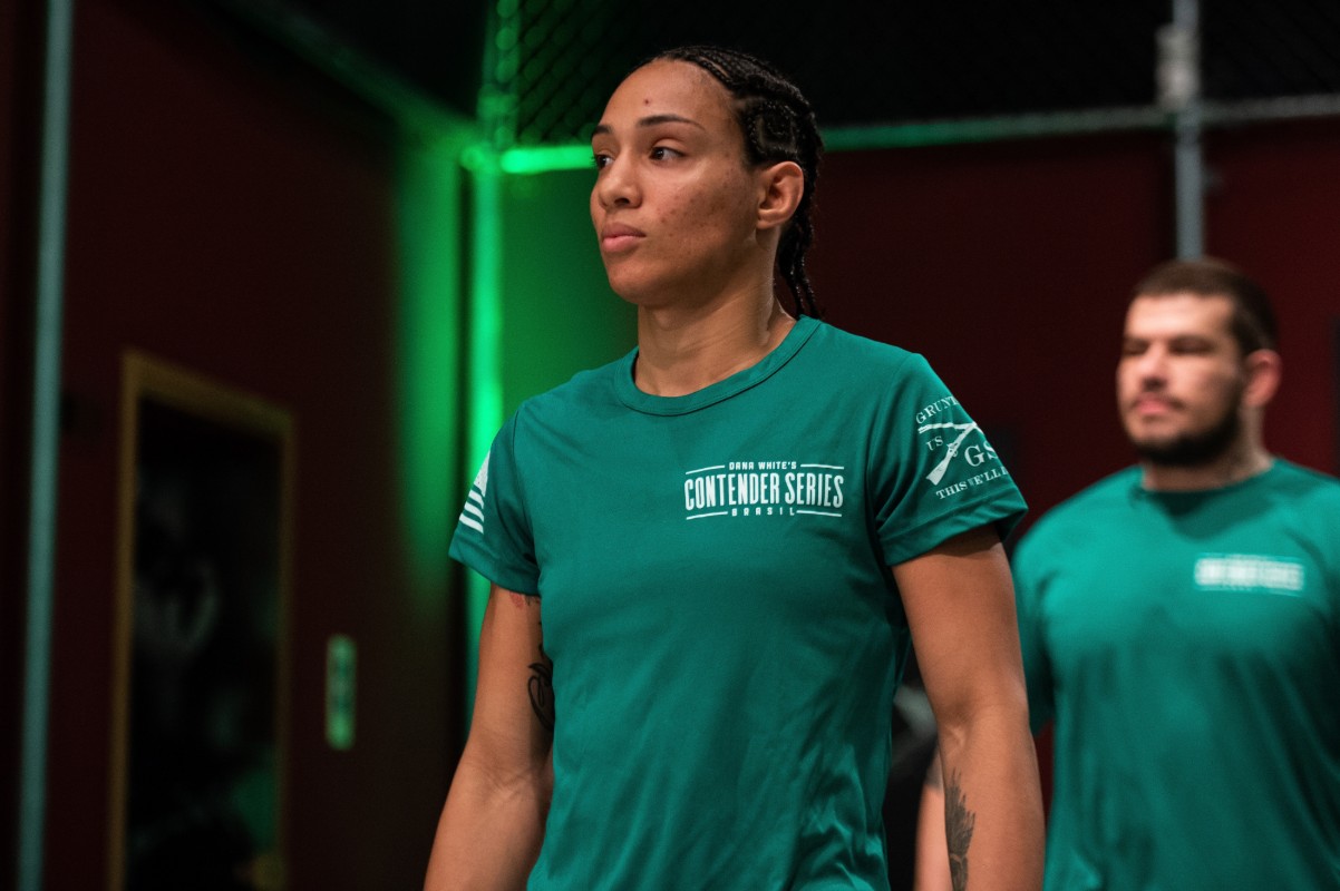 Taila Santos pega italiana na estreia.