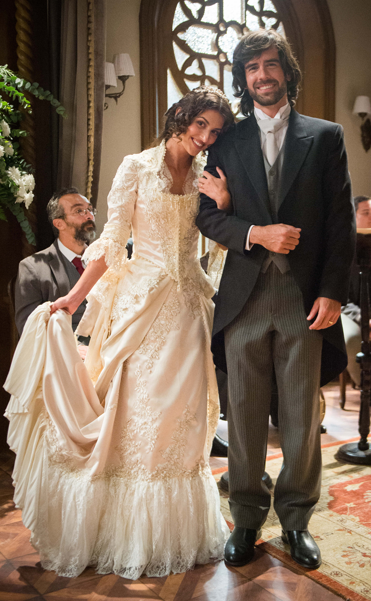 Trama de Cecília (Anaju Dorigon) e Rômulo (Marcos Pitombo), por sua vez, foi inspirada no livro 'A Abadia de Northanger'. Foto: Divulgação/TV Globo