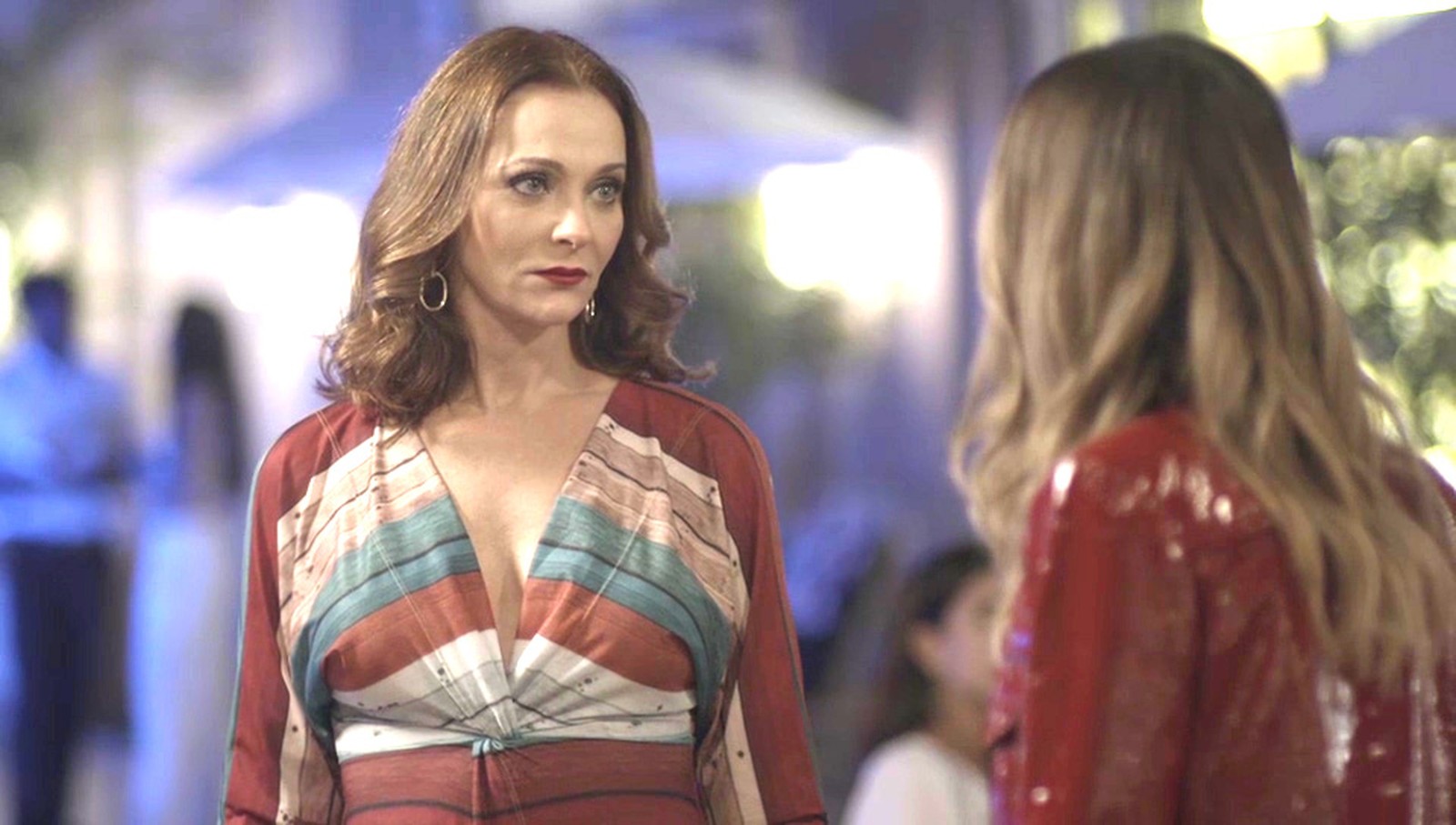 Em "Pega Pega", Sandra Helena e Valquíria discutem.