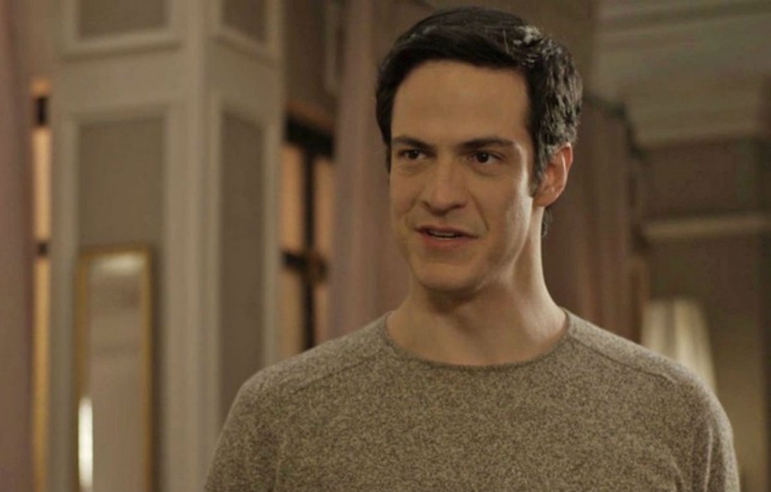 Em "Pega Pega", Eric afirma a Luiza que não fez nada contra Mirella.