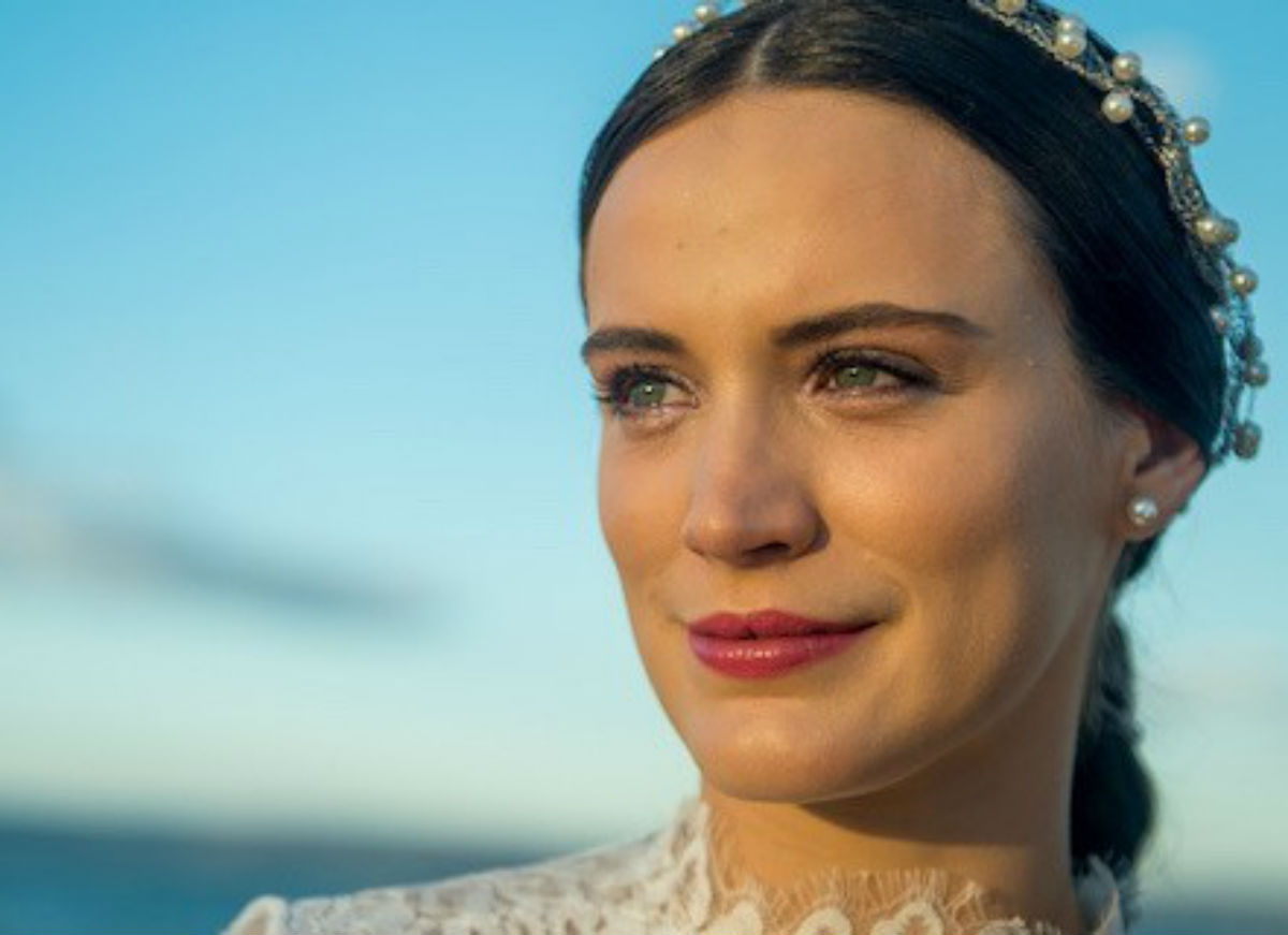 Em "O Outro Lado do Paraíso", Beatriz afirma que vai preparar Clara para sua vingança.