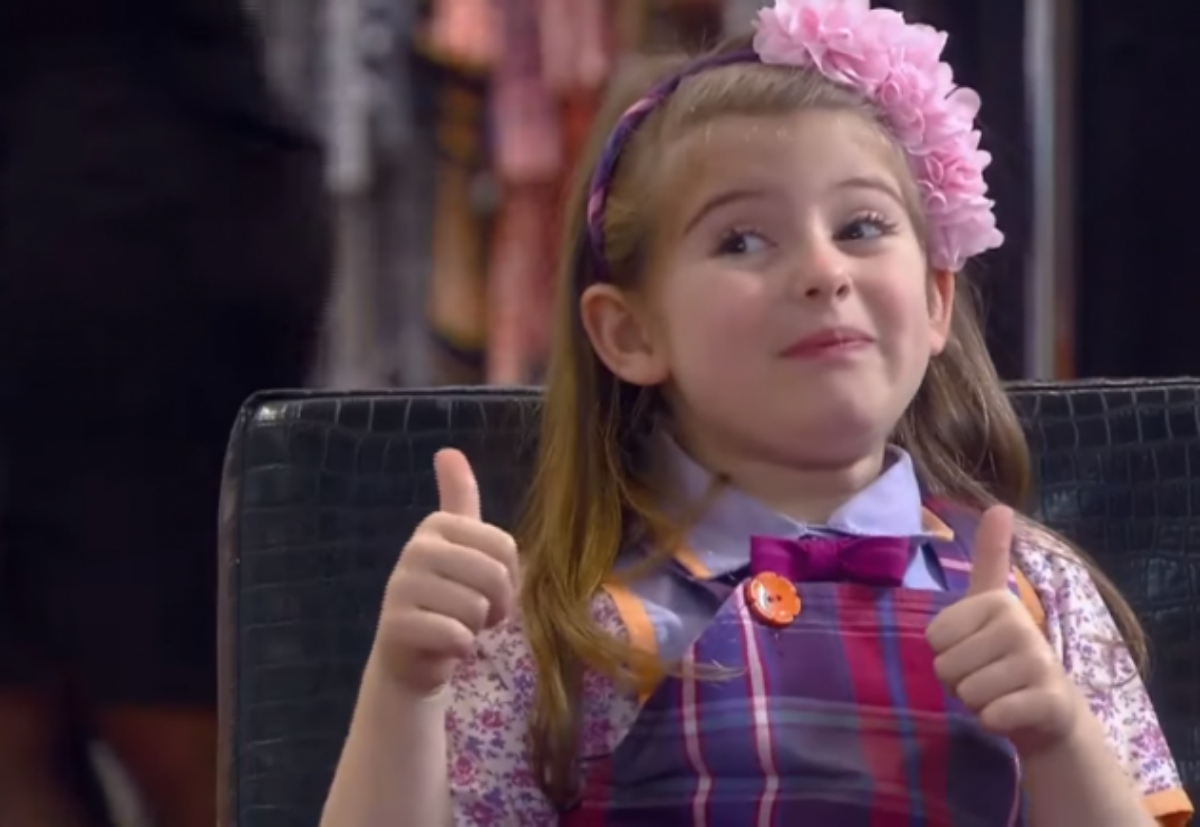 Em "Carinha de Anjo", Zé Felipe conta a história de seus pais para Dulce.