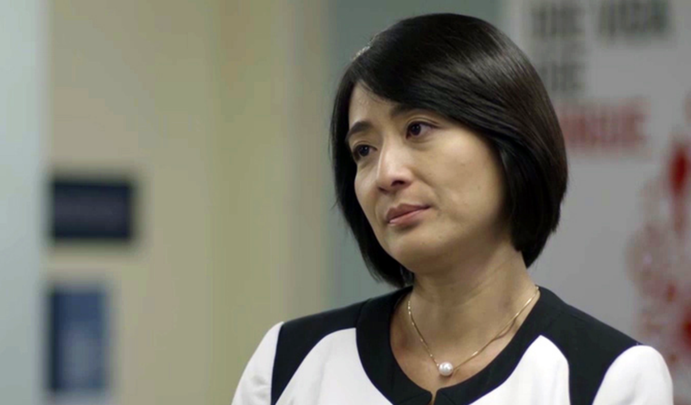 Em "Malhação: Viva a Diferença", Tina afirma a Lica e Mitsuko que quer morar com Anderson.