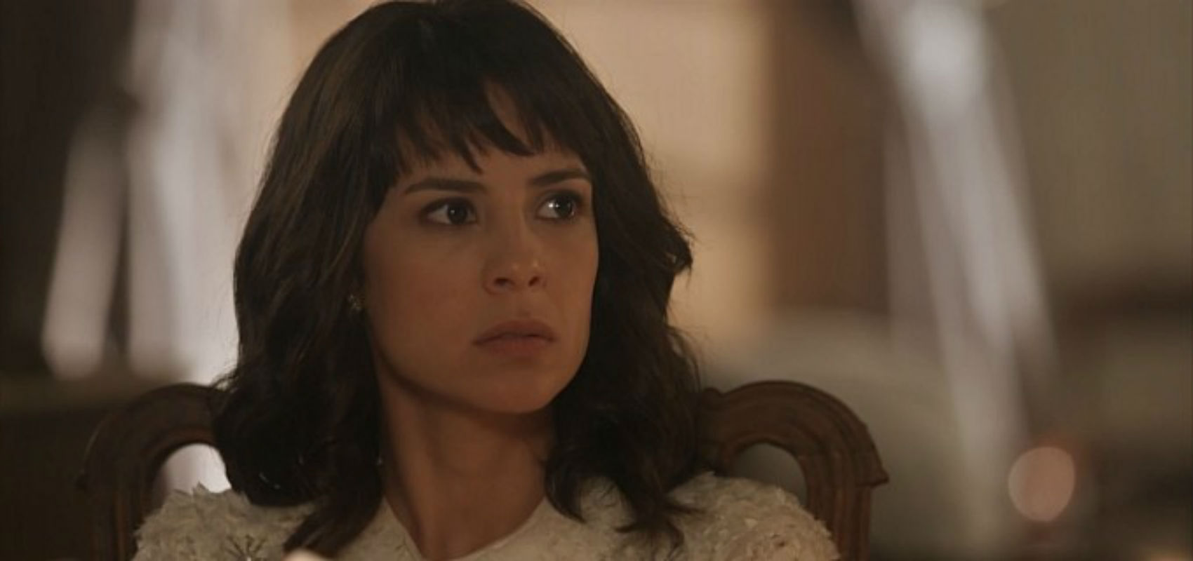 Em "Tempo de Amar", Lucinda diz a Emília que deseja ter um filho com Inácio.