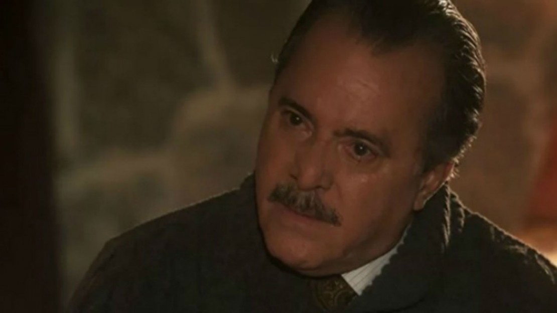 Em "Tempo de Amar", Tereza revela a José Augusto os crimes de Delfina.