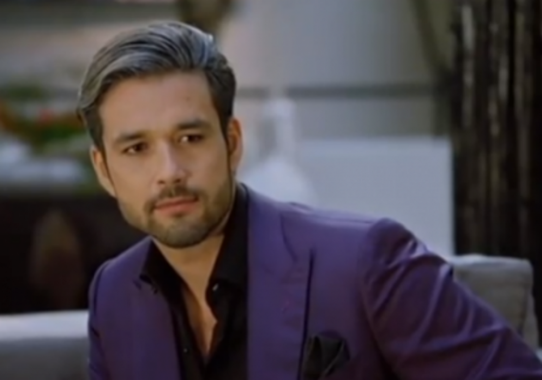 César diz para Benjamin que Ricardo é o Anticristo.