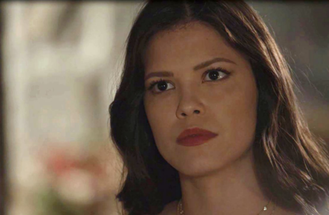 Em "Tempo de Amar", Lucinda provoca Maria Vitória, quando Inácio chega.