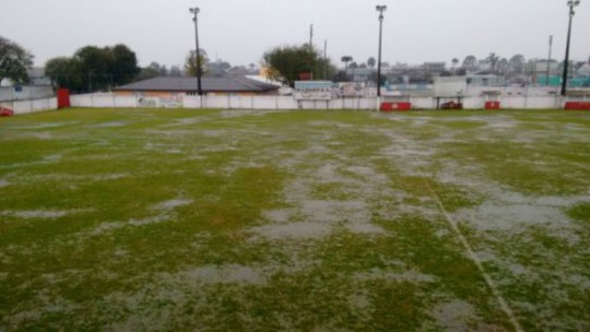 Estádio Donato Gullin, castigado pela chuvarada. Foto: Chicora Júnior/Site do Rico ao Pobre