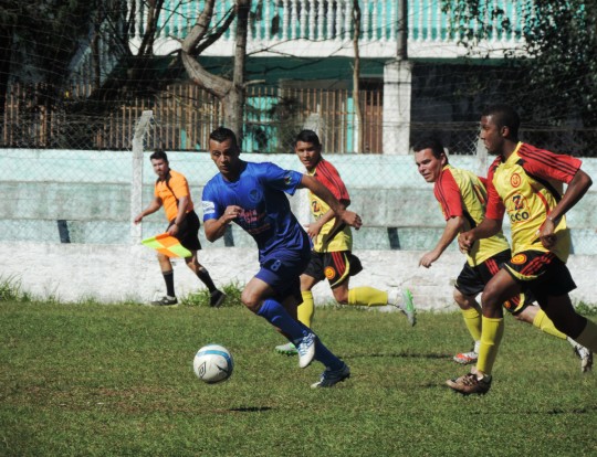 Tiro Na Coruja venceu o U.A.B. por 4x3 de virada. Foto: Marcelo Kloss