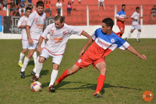 Pilarzinho conseguiu bom resultado: 2x0 no Renovicente. Foto: Do Rico ao Pobre