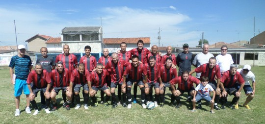 Time do Flamengo segue fazendo campanha invicta no cinquentinhas. Foto: Thiago Lucca