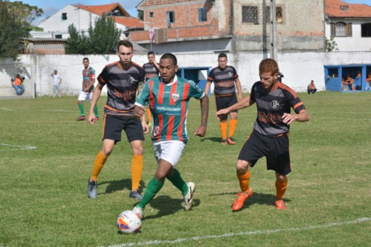 Capão Raso venceu o Shabureya por 3x1. Foto: Do Rico ao Pobre