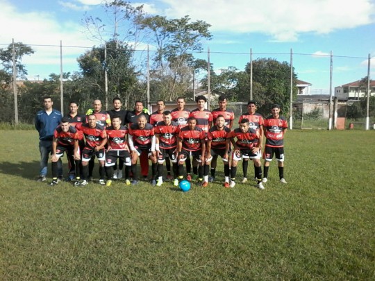 União Guaraituba é líder na Taça da Uva. Foto: Divulgação