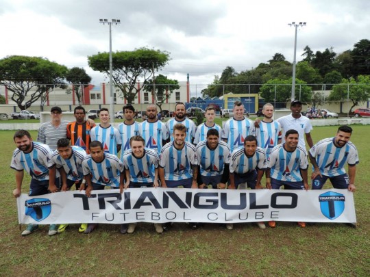 Triângulo conquistou vitória apertada sobre o Schalke-4 na Copa Curitiba. Foto: Valquir Aureliano