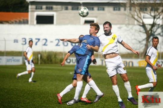 Operário do Ahú goleou o Squadra Azurra e segue isolado na ponta. Foto: Valquir Aureliano