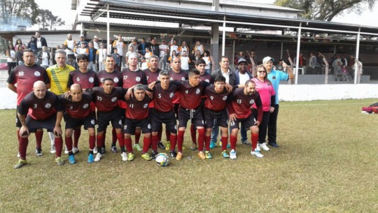 Primeiro Gole foi o campeão nos pênaltis na categoria 50 anos. Foto: José Ailton/Jornal da Gente
