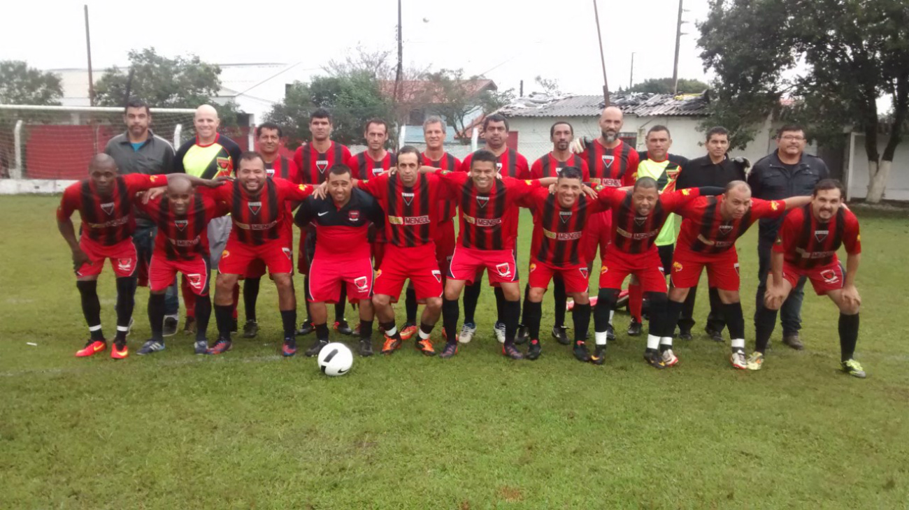 Equipe do União Guaraituba. Foto: Danyelle Gonçalves