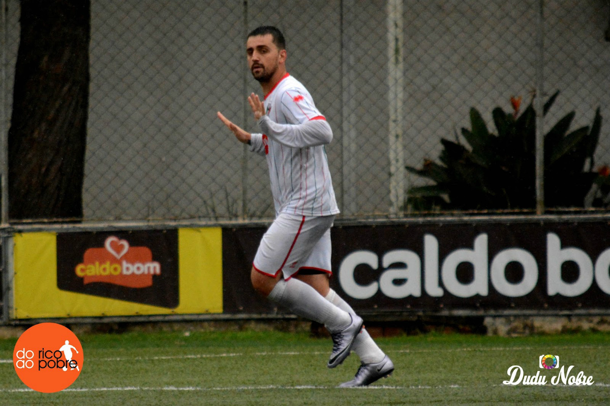 Trieste venceu jogo de sete gols pra chegar à final. Foto: Dudu Nobre/Do Rico ao Pobre