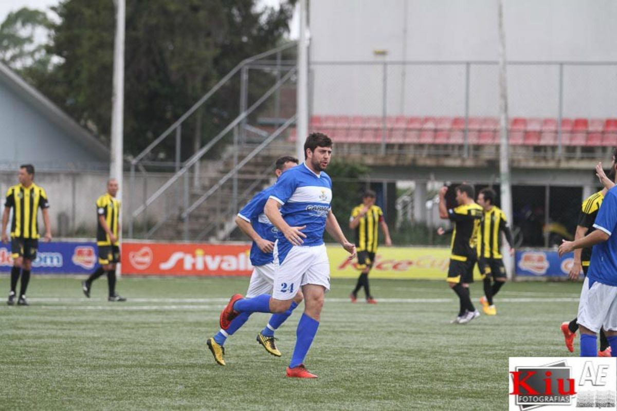 Bernardo é o artilheiro do Butantã. Foto: Valquir Aureliano