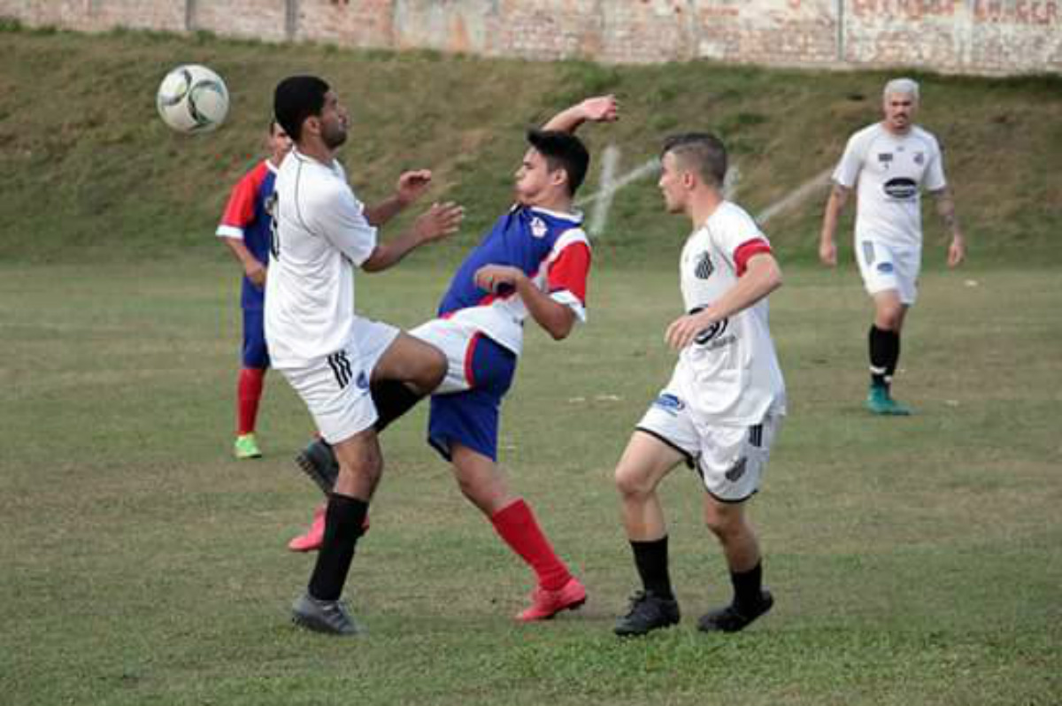 Lance da goleada do XV de Novembro sobre o Nacional. Foto: Danyelle Gonçalves