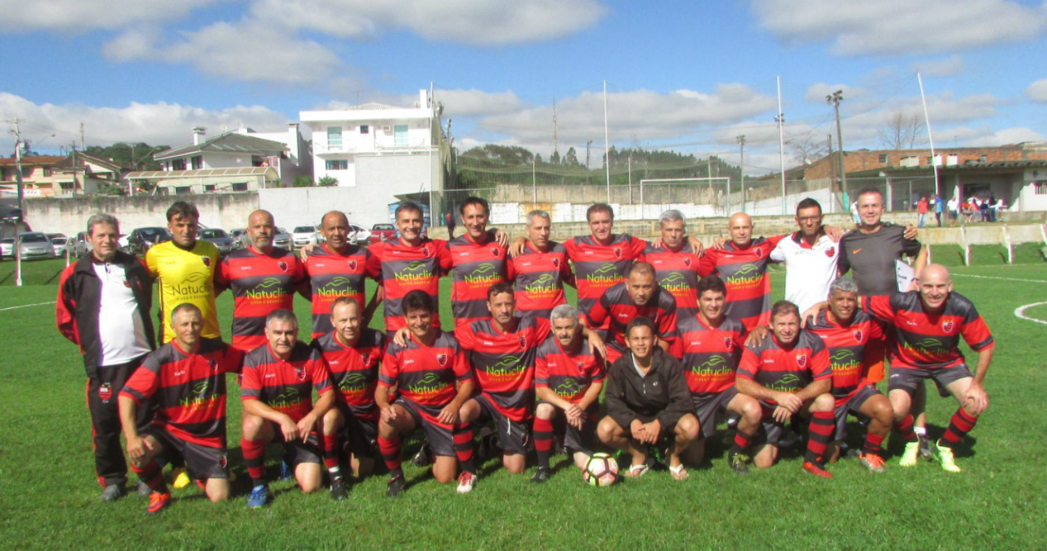 Flamengo aplicou mais uma goleada e já está em terceiro na classificação. Foto: Thiago Lucca