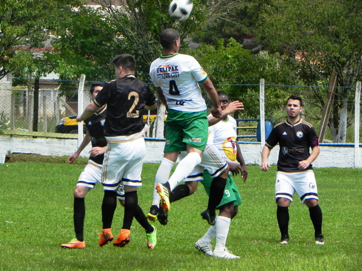 Botachopp goleou o Cosmos por 4x1. Foto: Marcelo Kloss