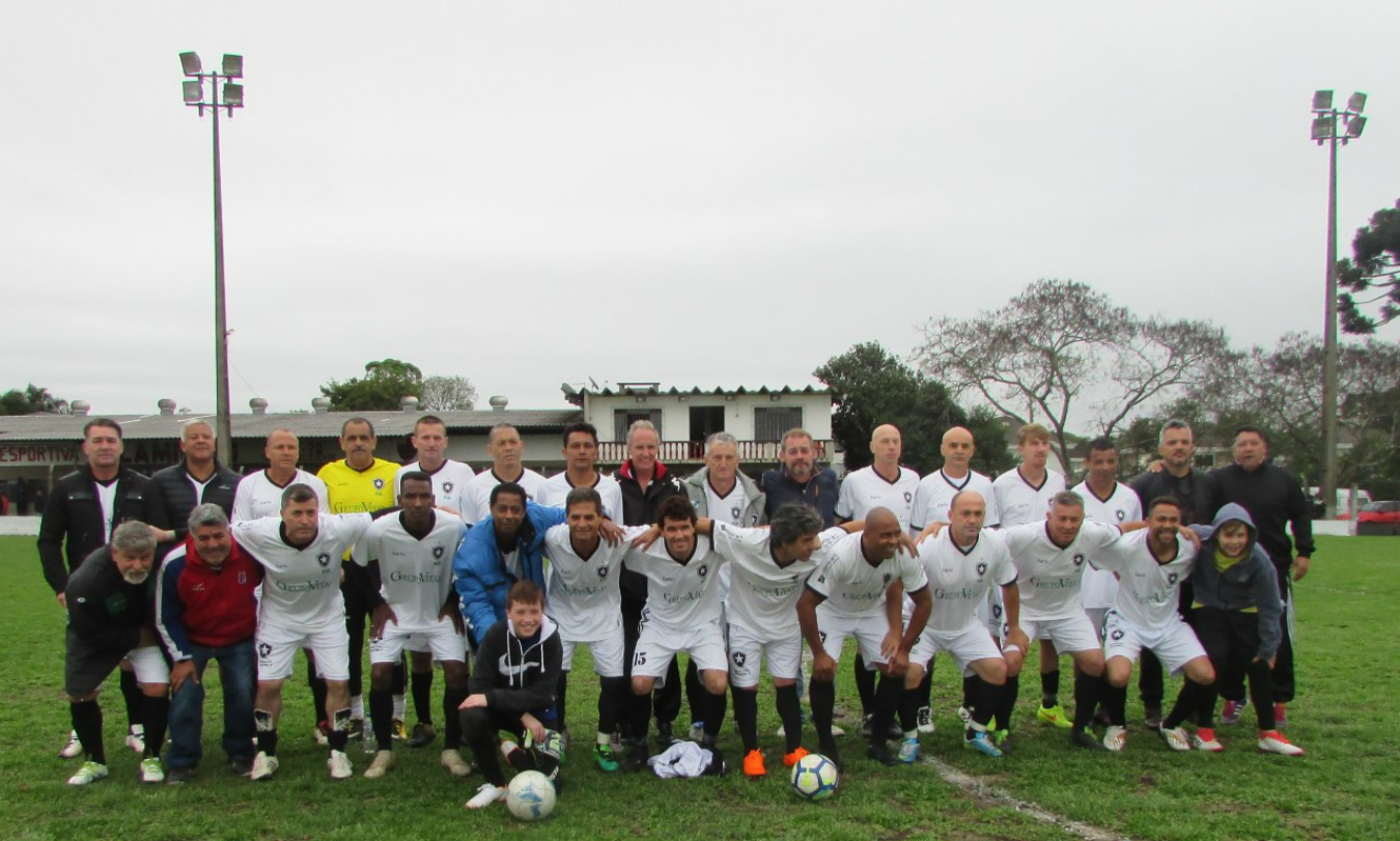 Botafogo está a um empate do título do Cinquentinhas. Foto: Thiago Lucca