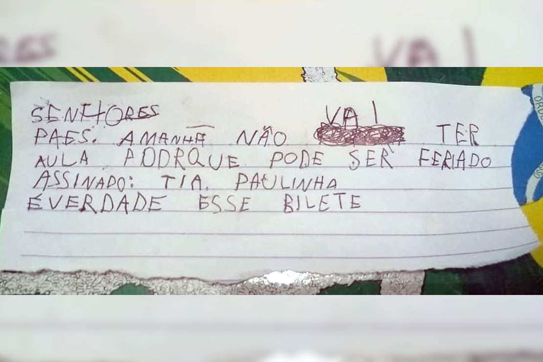 Menino de 5 anos faz bilhete em nome da professora para poder "matar aula"