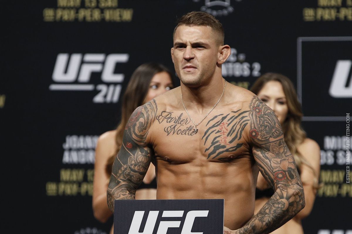 Dustin Poirier desbanca Max Holloway e é campeão do UFC