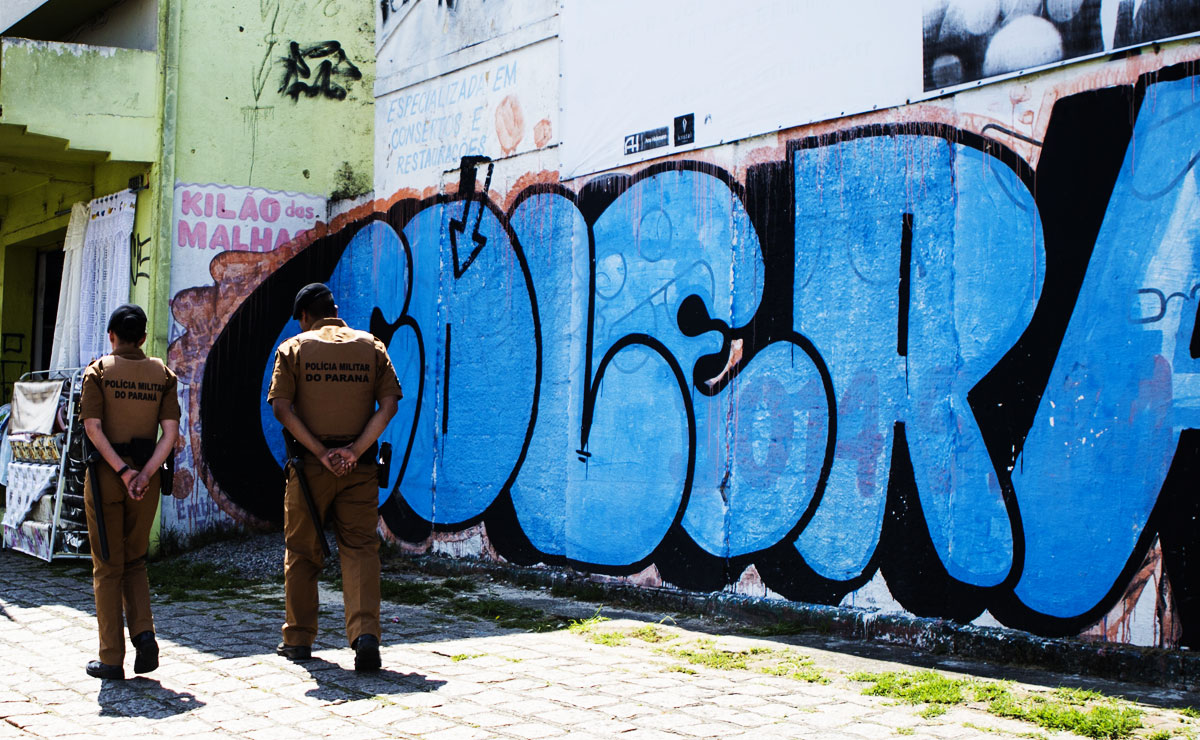 Jovem falou sobre o medo nas primeiras vezes em que o trabalho é feito nas ruas. Foto: Lineu Filho.