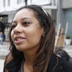 Ana acha grave o fato de a votação ter sido concluída na madrugada.