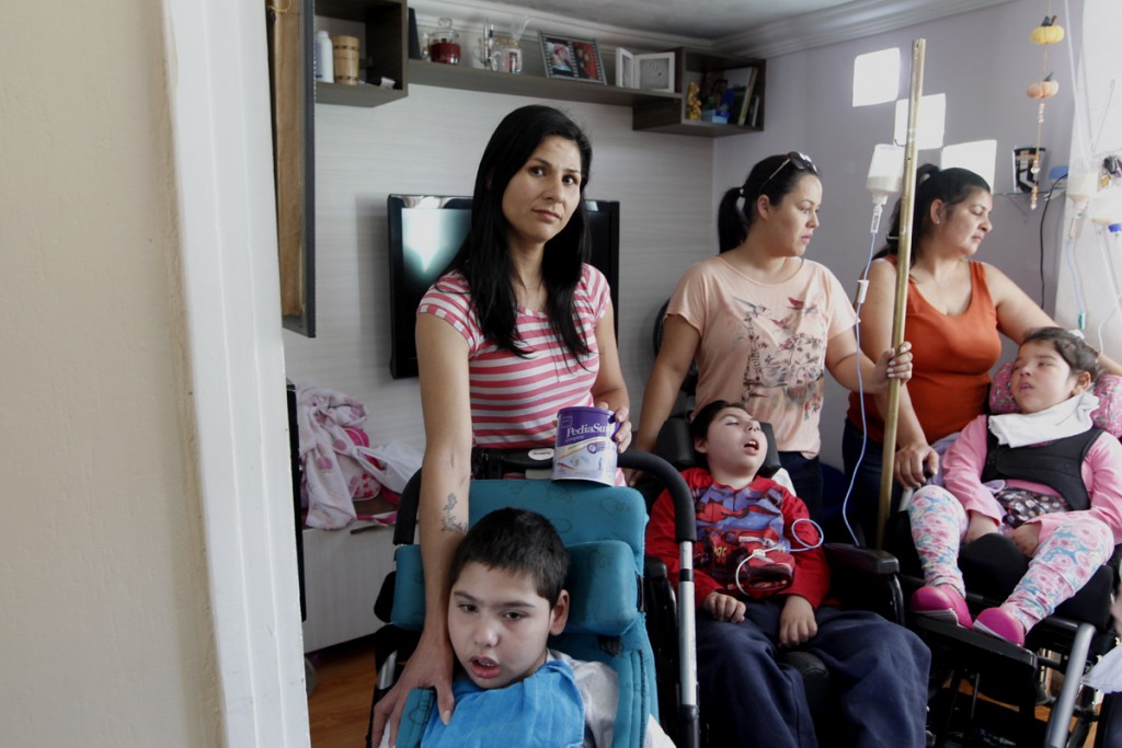 Edna: "Estão tratando os nossos filhos como ratos". Foto: Antonio More