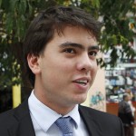 Tiago: Lá eles só aprovam o que os beneficia.