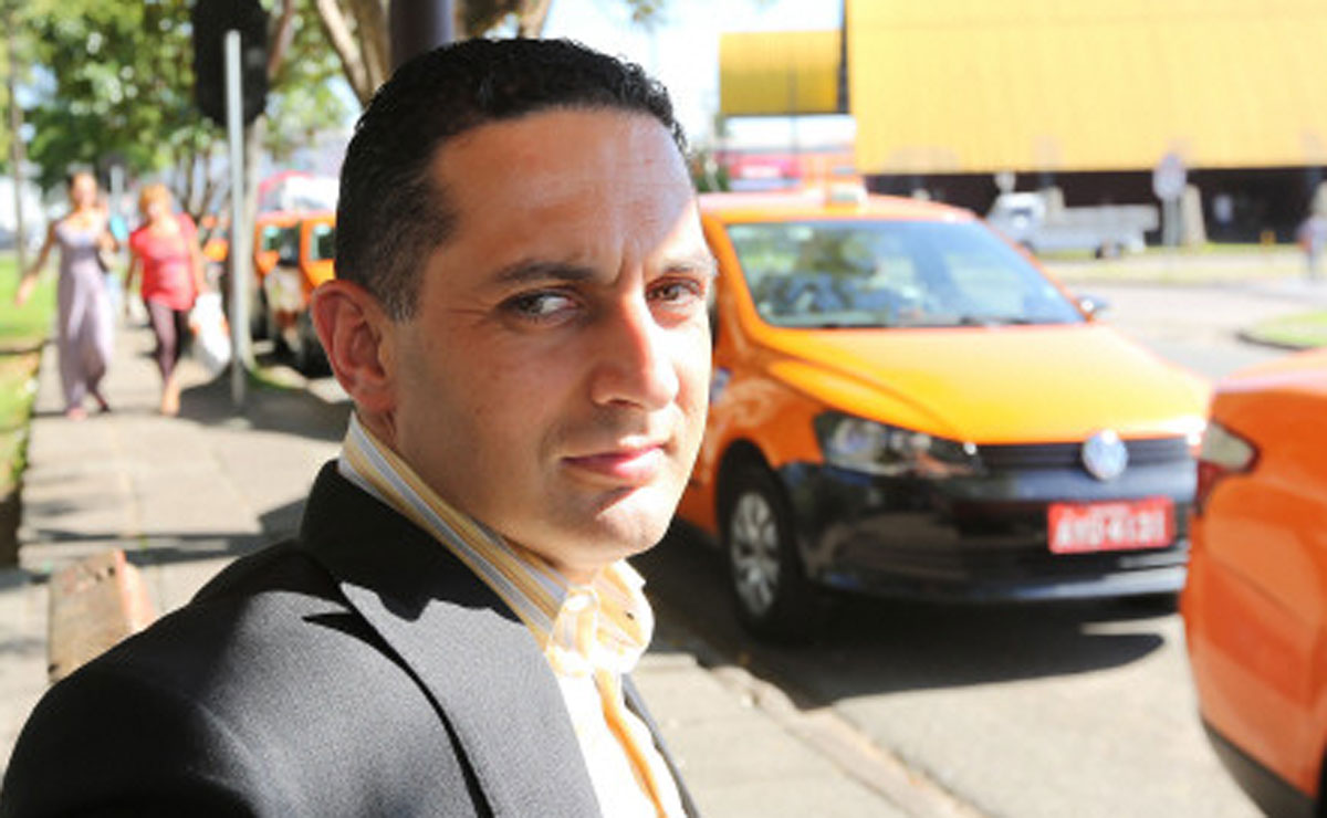“Na internet o Uber é campeão de queixas em um site de reclamações", disse Erasto Luiz Ribas.